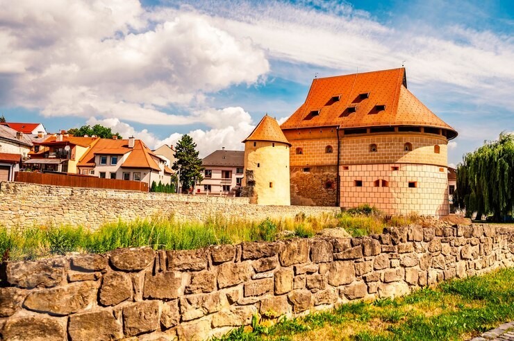 bardejov-city-medieval-fortress-wall-tower-old-town-slovakia-unesco-old-city-bardejov-rough-bastion_527096-2367