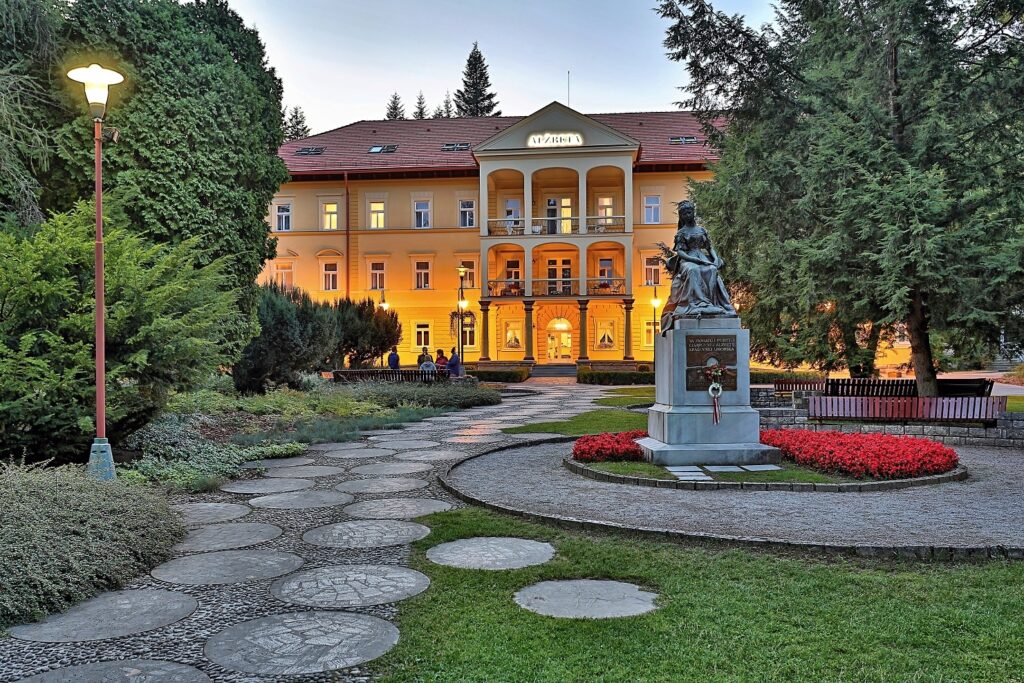 Statua cesarzowej Elżbiety