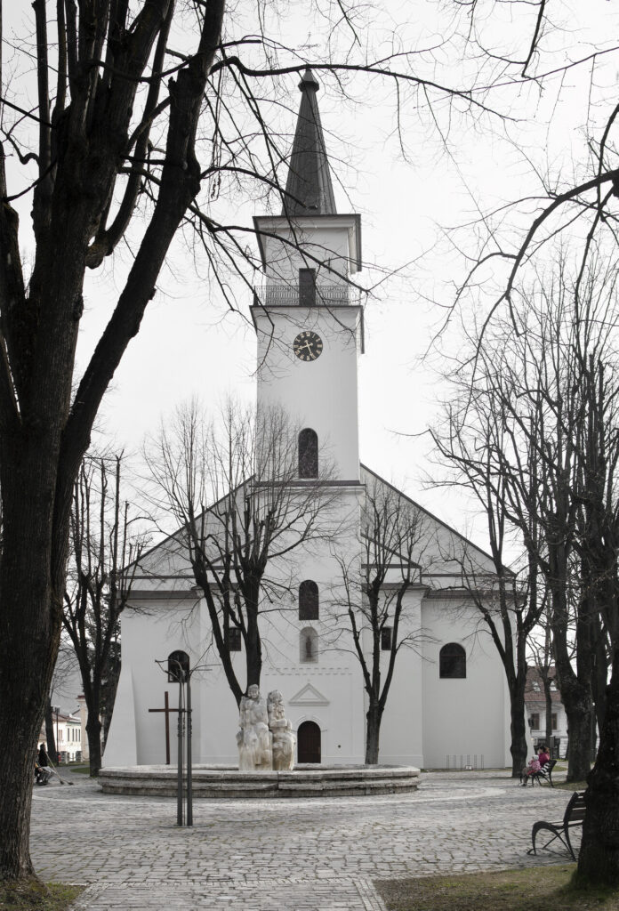 Zrekonštruovaný kostol, Alan Hyza